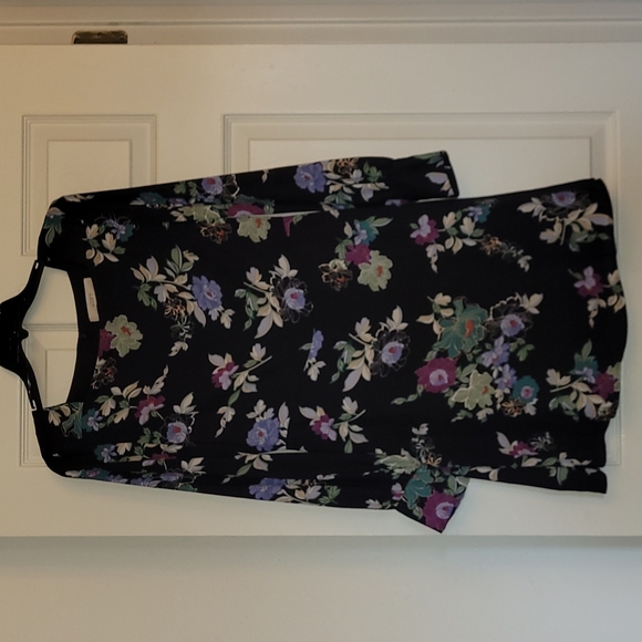 Ann Taylor Loft Dress - Picture 5 of 9